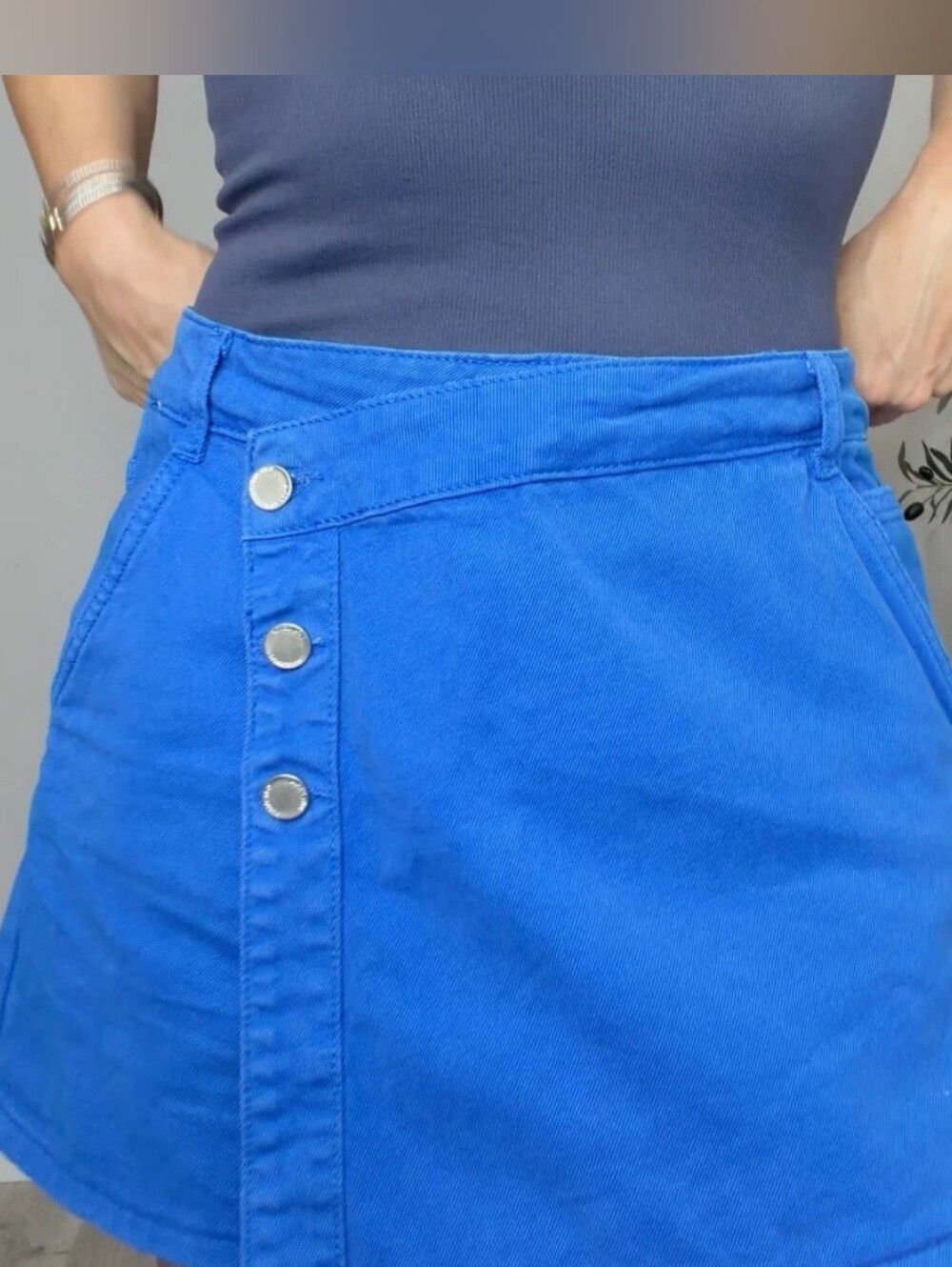 Zara Royal Blue Women's Button-Front Skort Shorts Assymetrical Medium